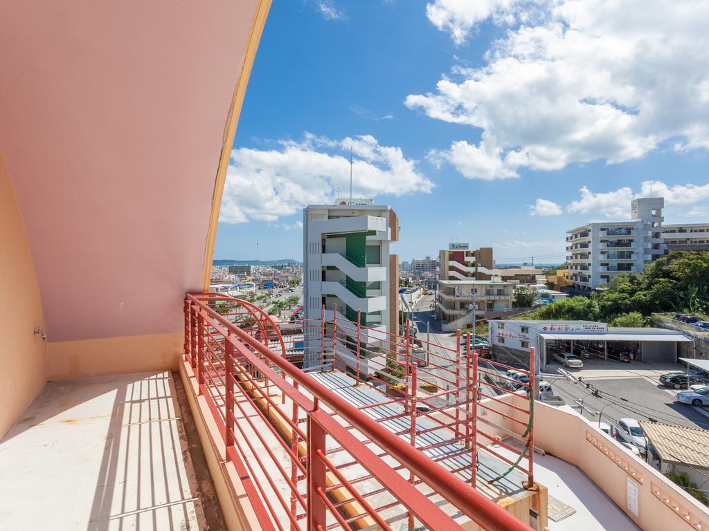 Kariyushi Condominium Resort Mezon Max Okinawa Exterior photo