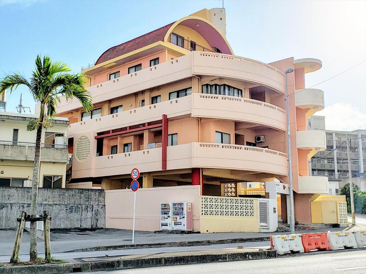 Kariyushi Condominium Resort Mezon Max Okinawa Exterior photo